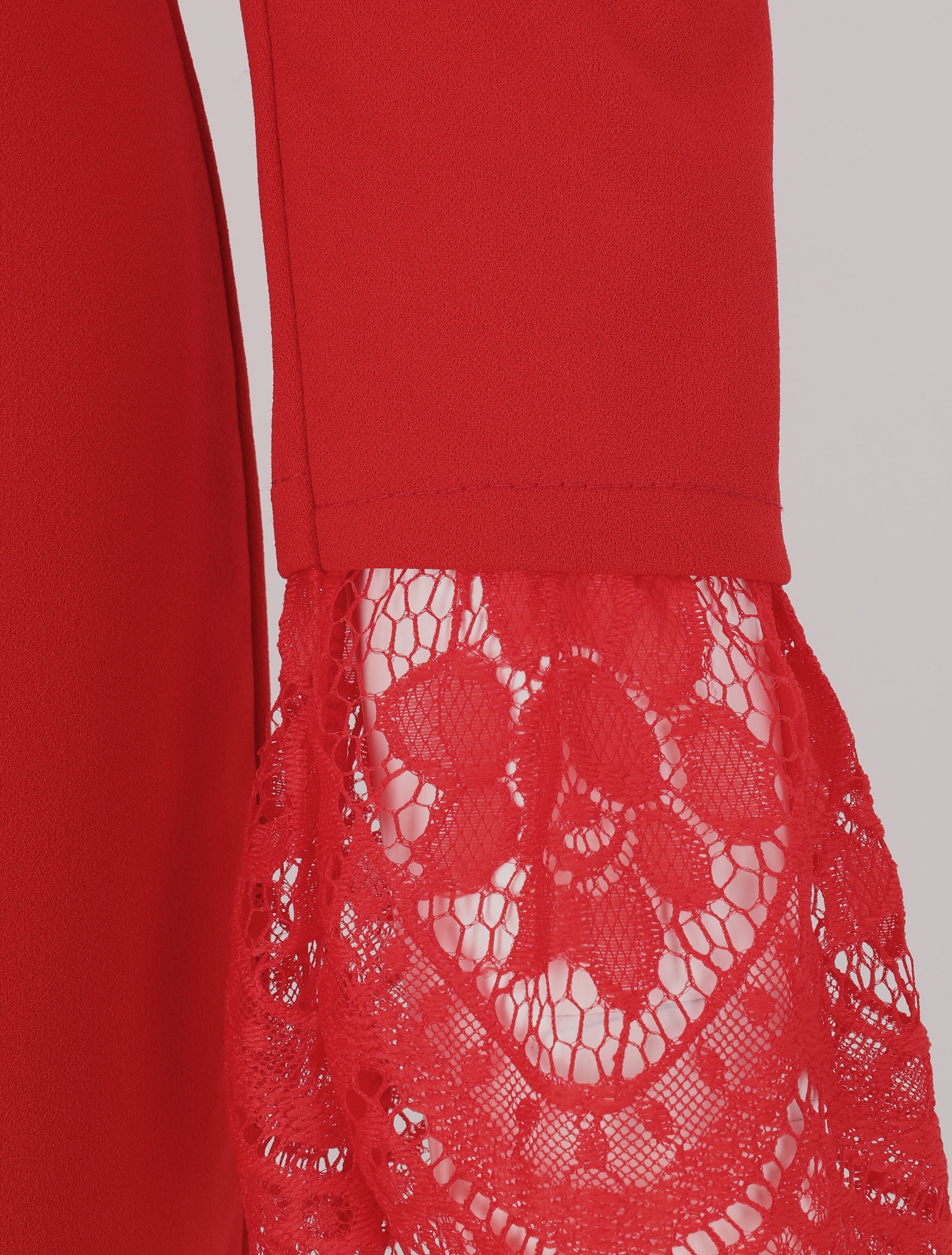 Robe à col carré et bords en dentelle - Rouge - 3
