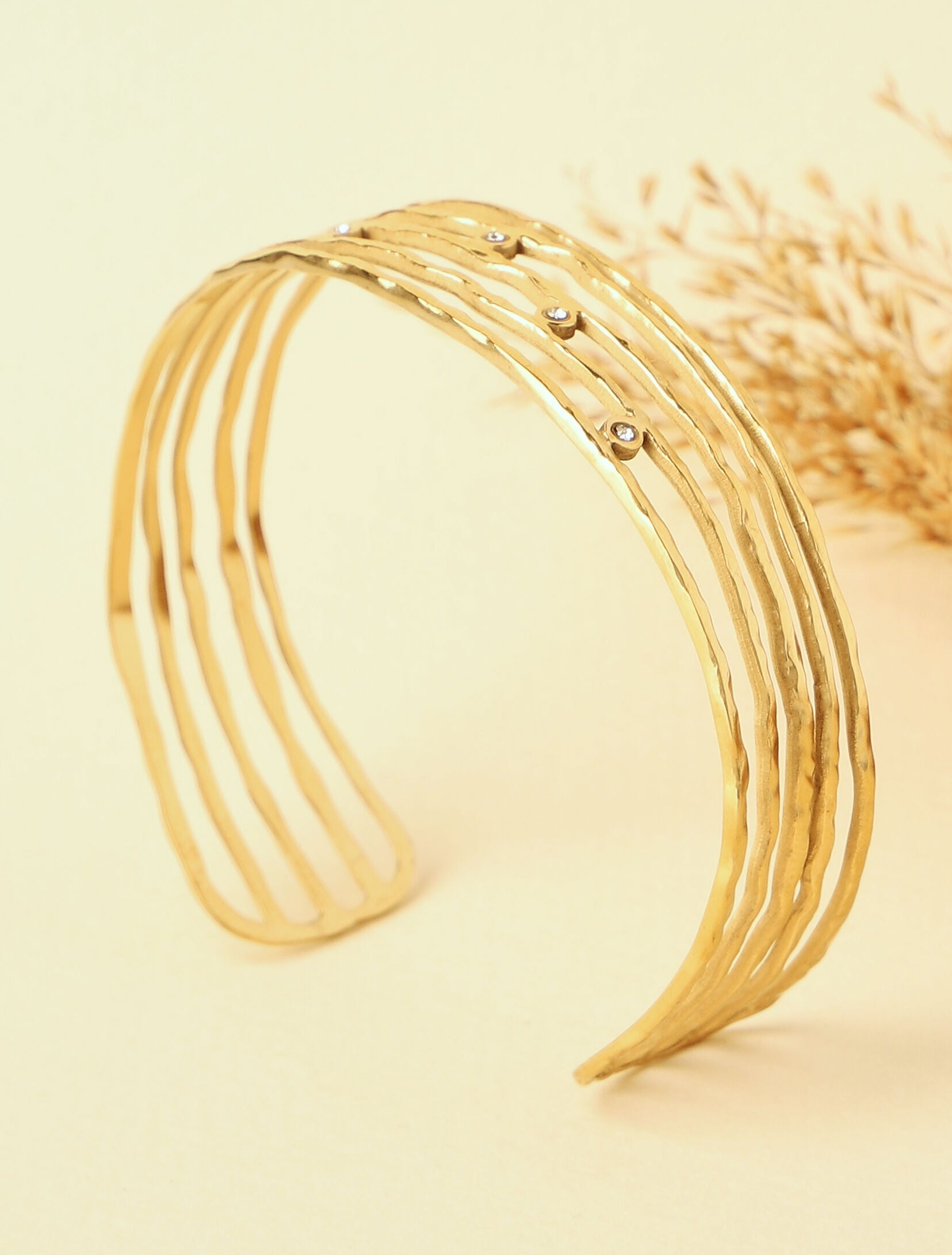 Jonc ouvert mutiples rangs ornés de strass - Or - 1