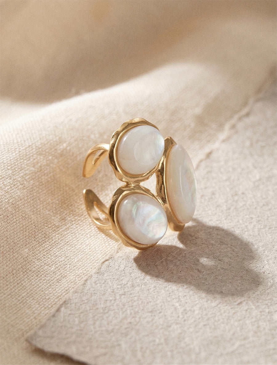 Bague ajustable à pierres en résine - Blanc - 1