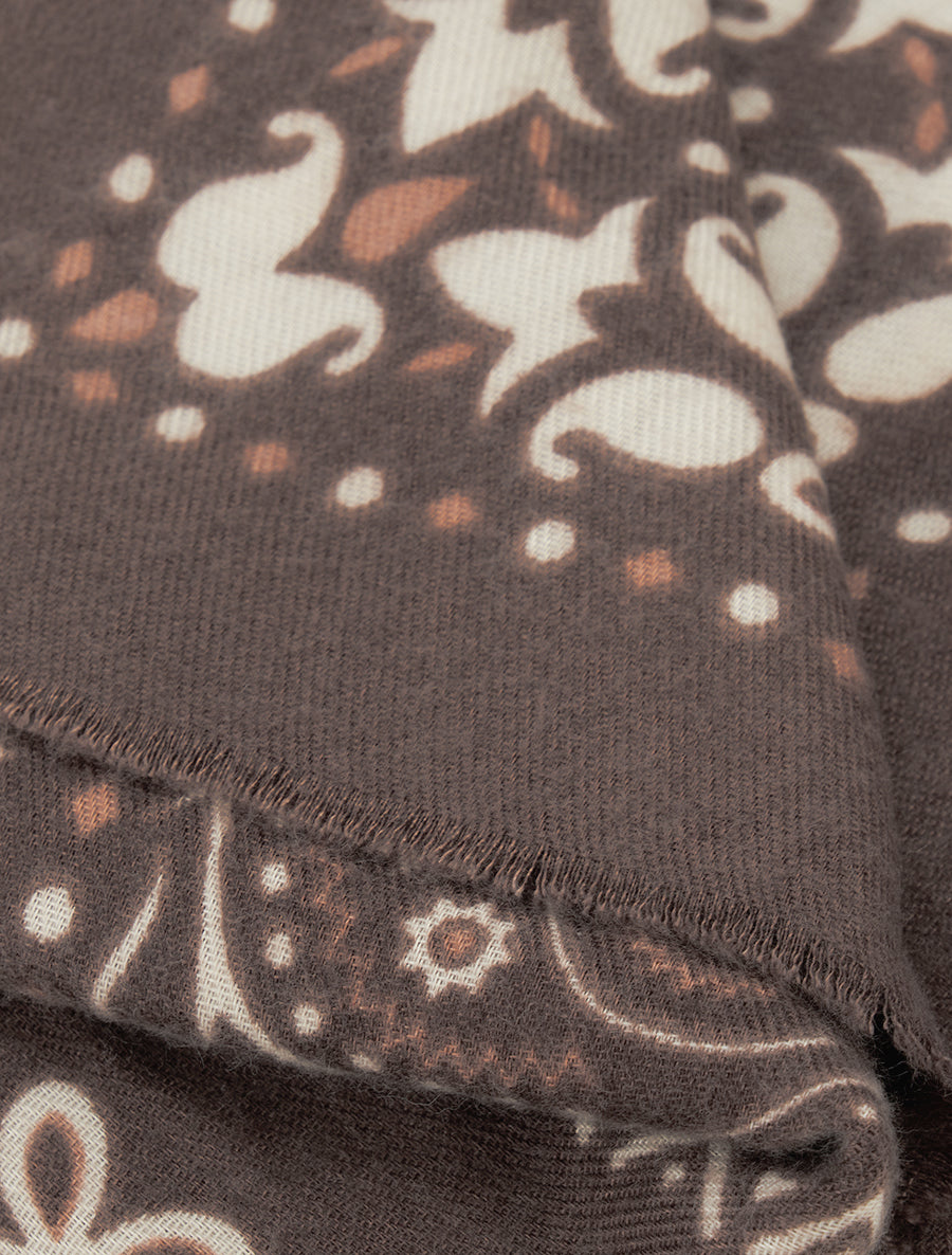 Foulard imprimé paisley à bords effilochés - Marron - 3
