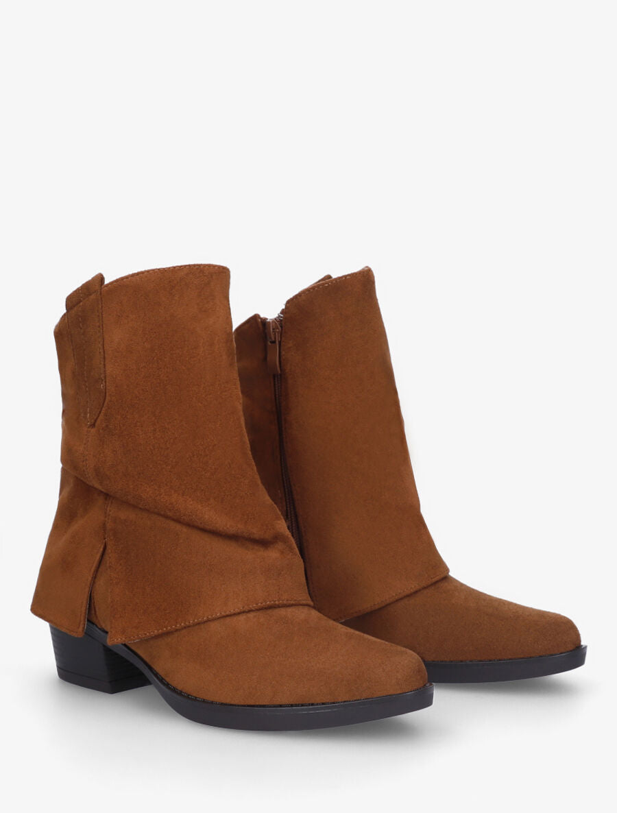 Bottines en suédine à revers et fente - Camel - 4