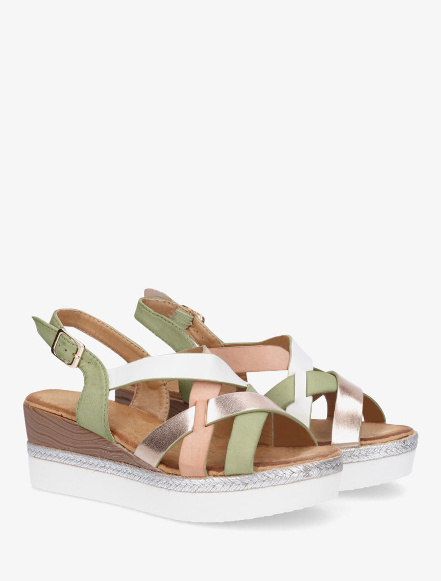 Plateausandalen met gekruiste bandjes - Khaki