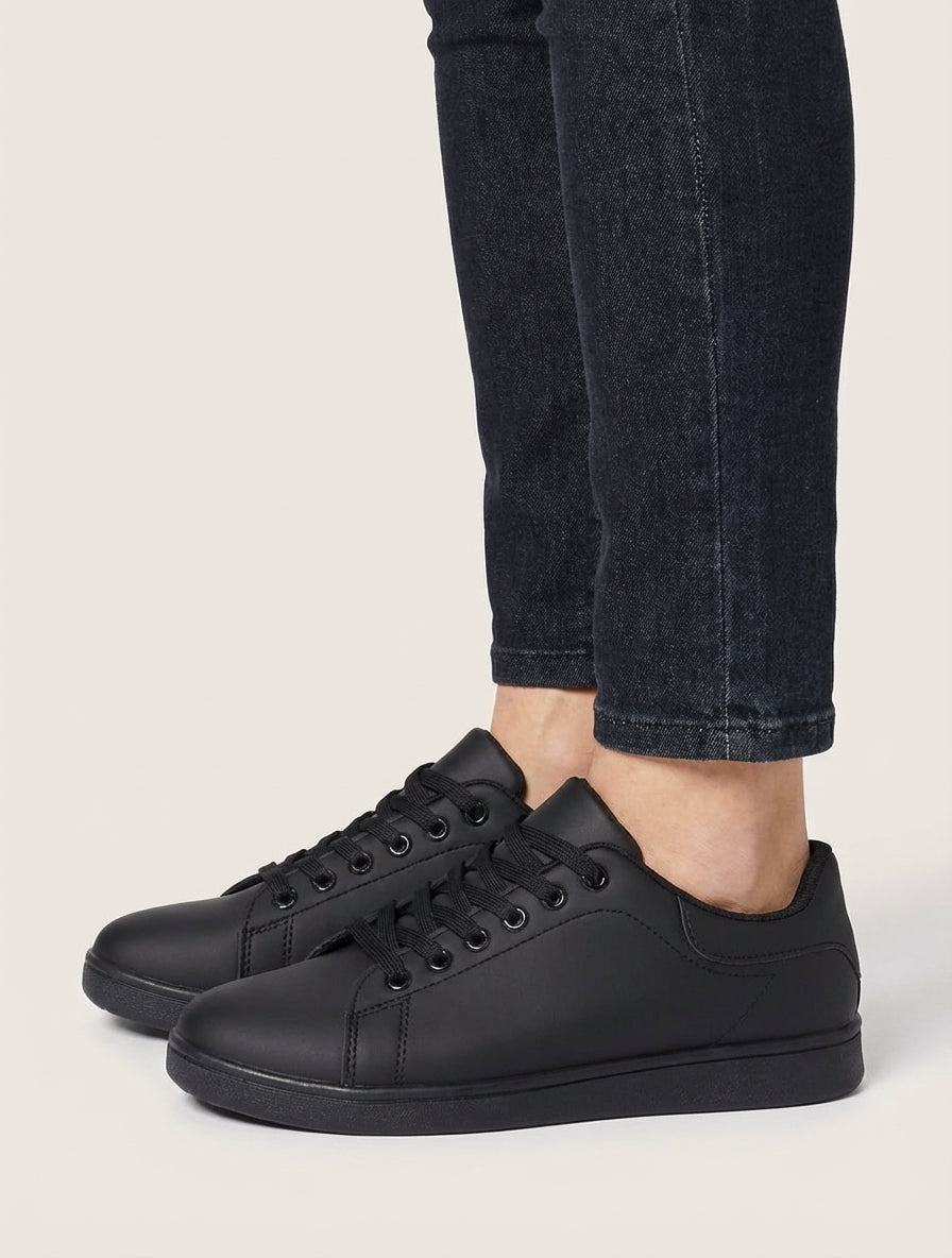 Klassieke sneakers van imitatieleer - Zwart