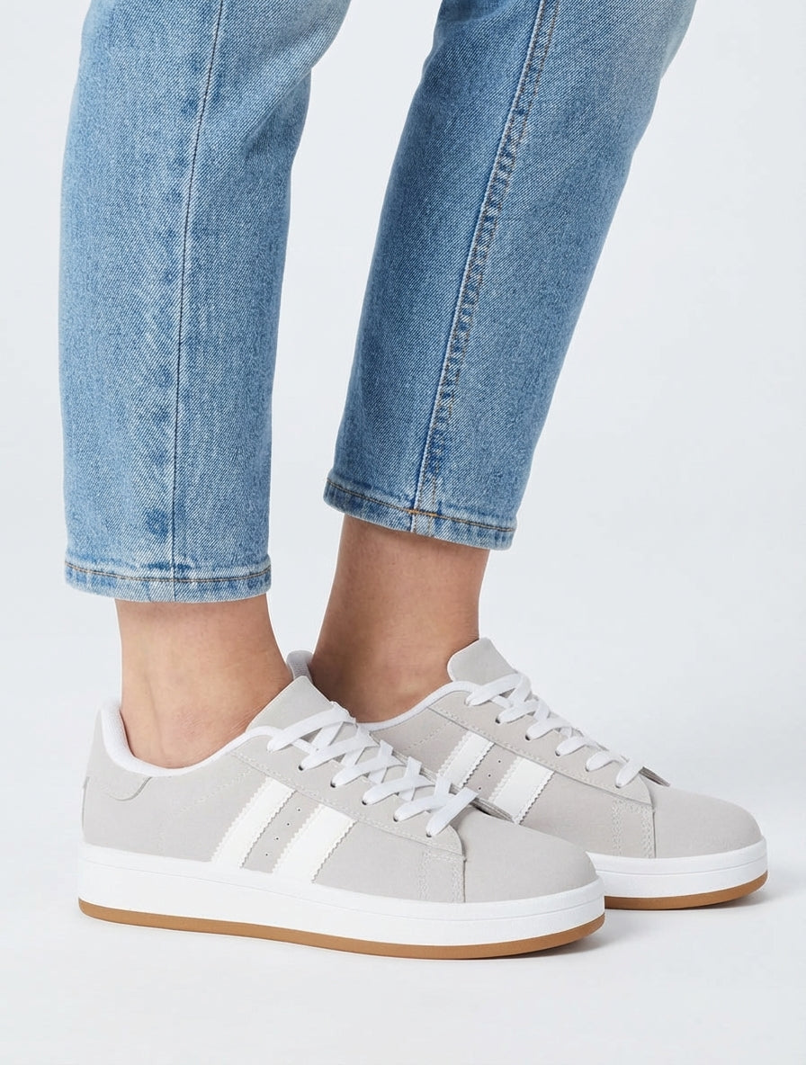 Sneakers in nubucklook met contrasterende banden - Grijs