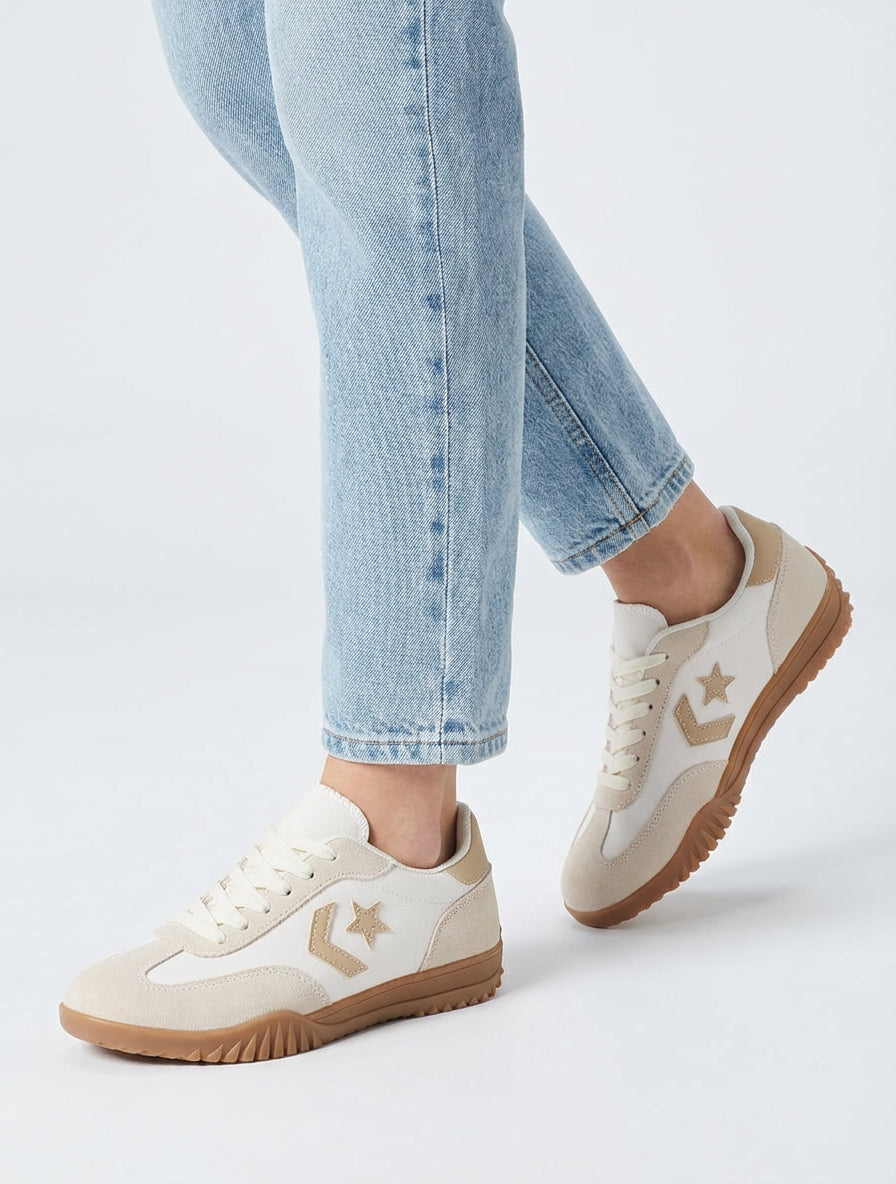 Sneakers met sterinzetstukken - Beige