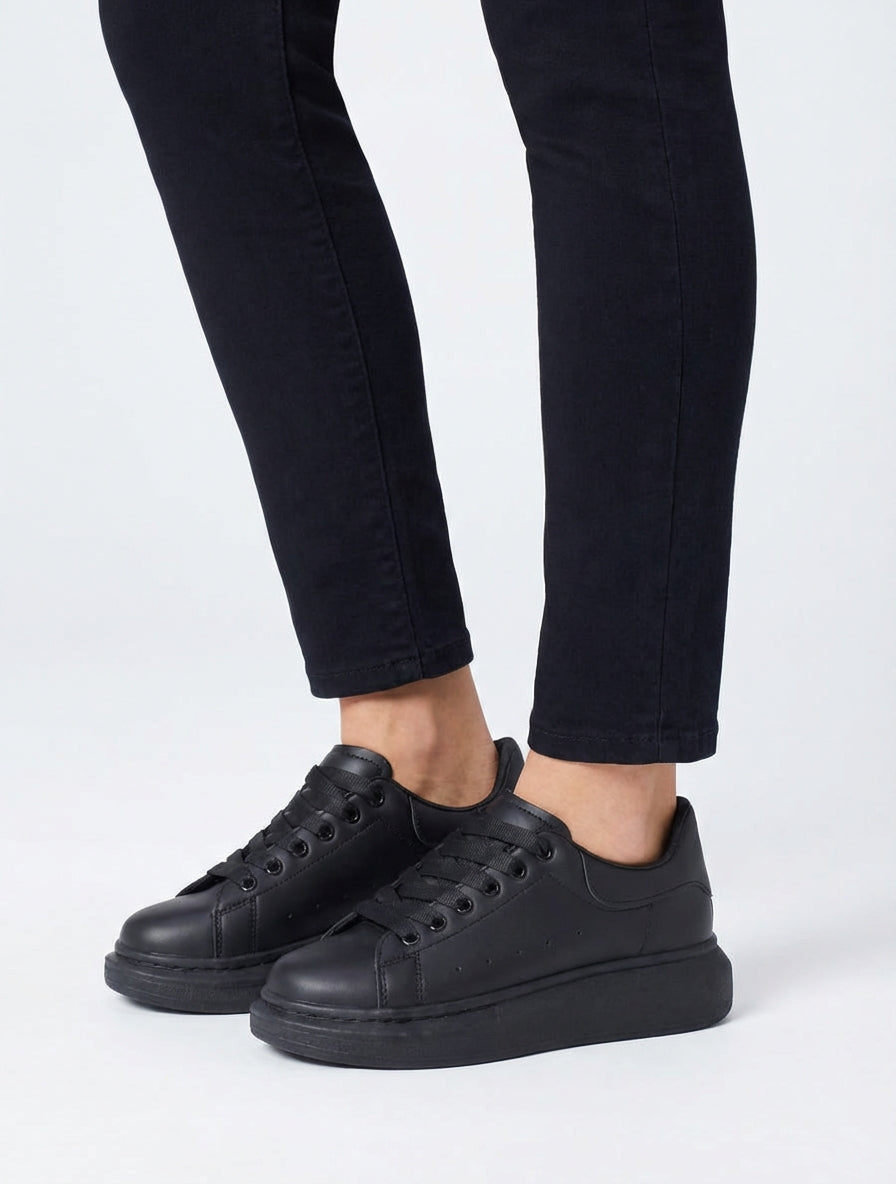 Casual sneakers in imitatieleer - Zwart
