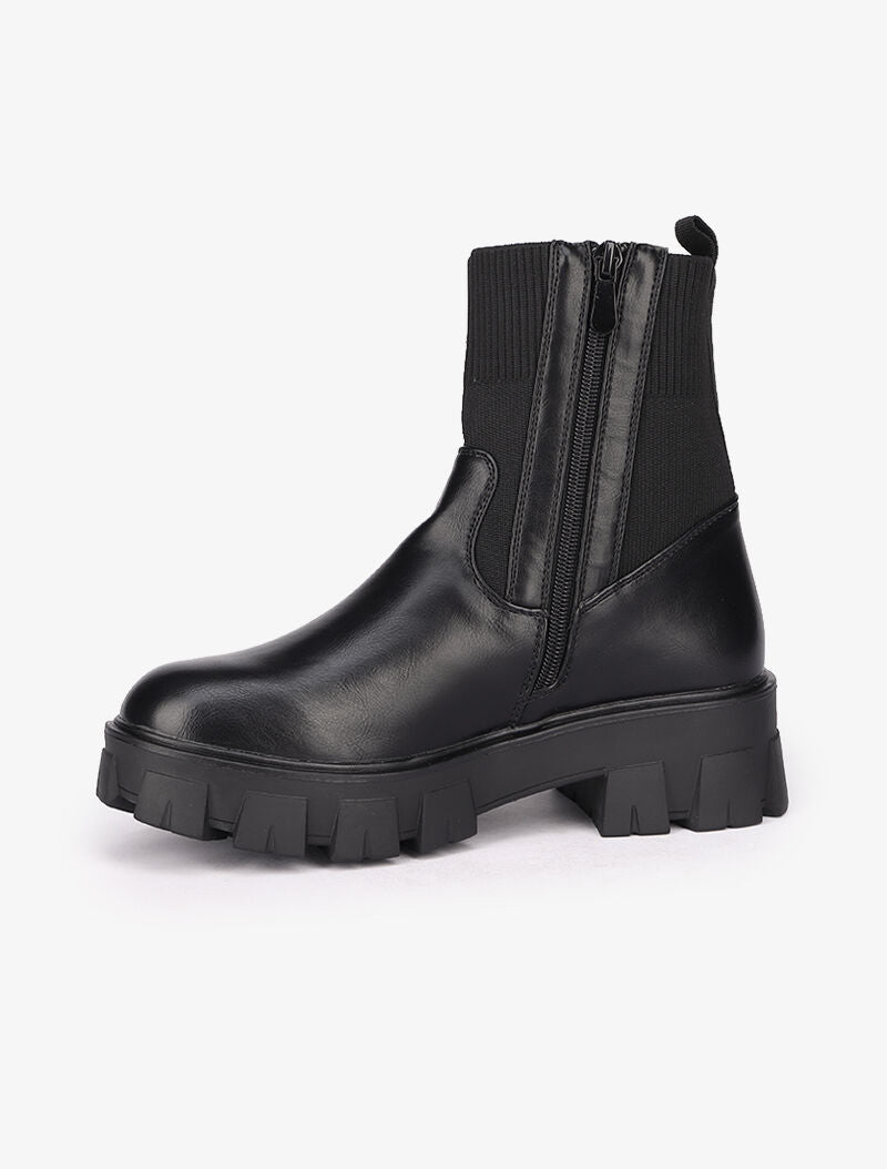 Bottines à semelles crantées - Noir - 4