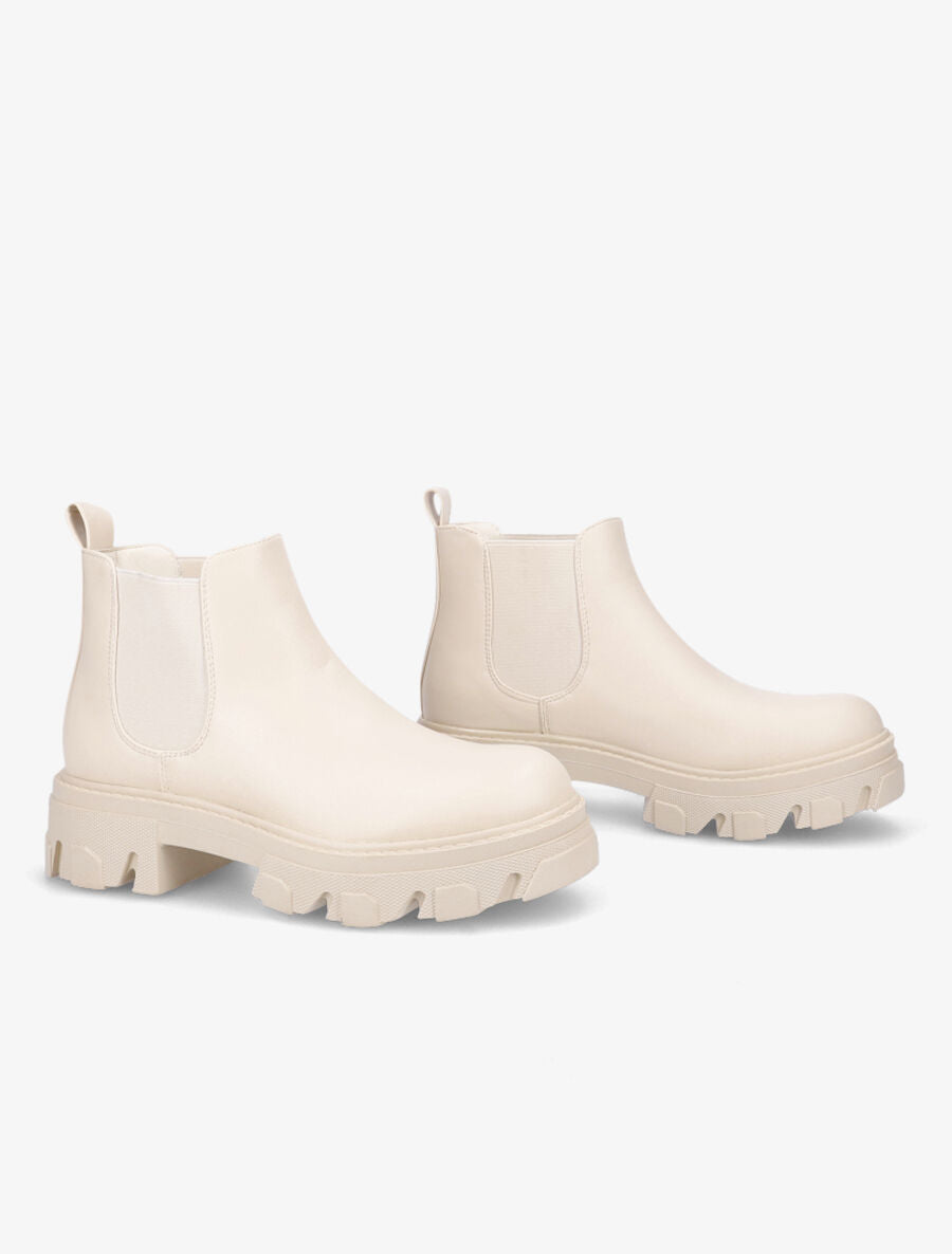 Boots à semelles crantées - Beige - 4