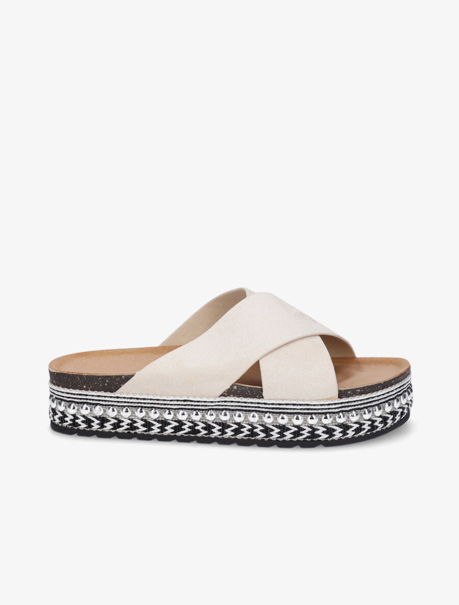 Claquettes à ganses croisées et semelle stylisée - Beige - 5