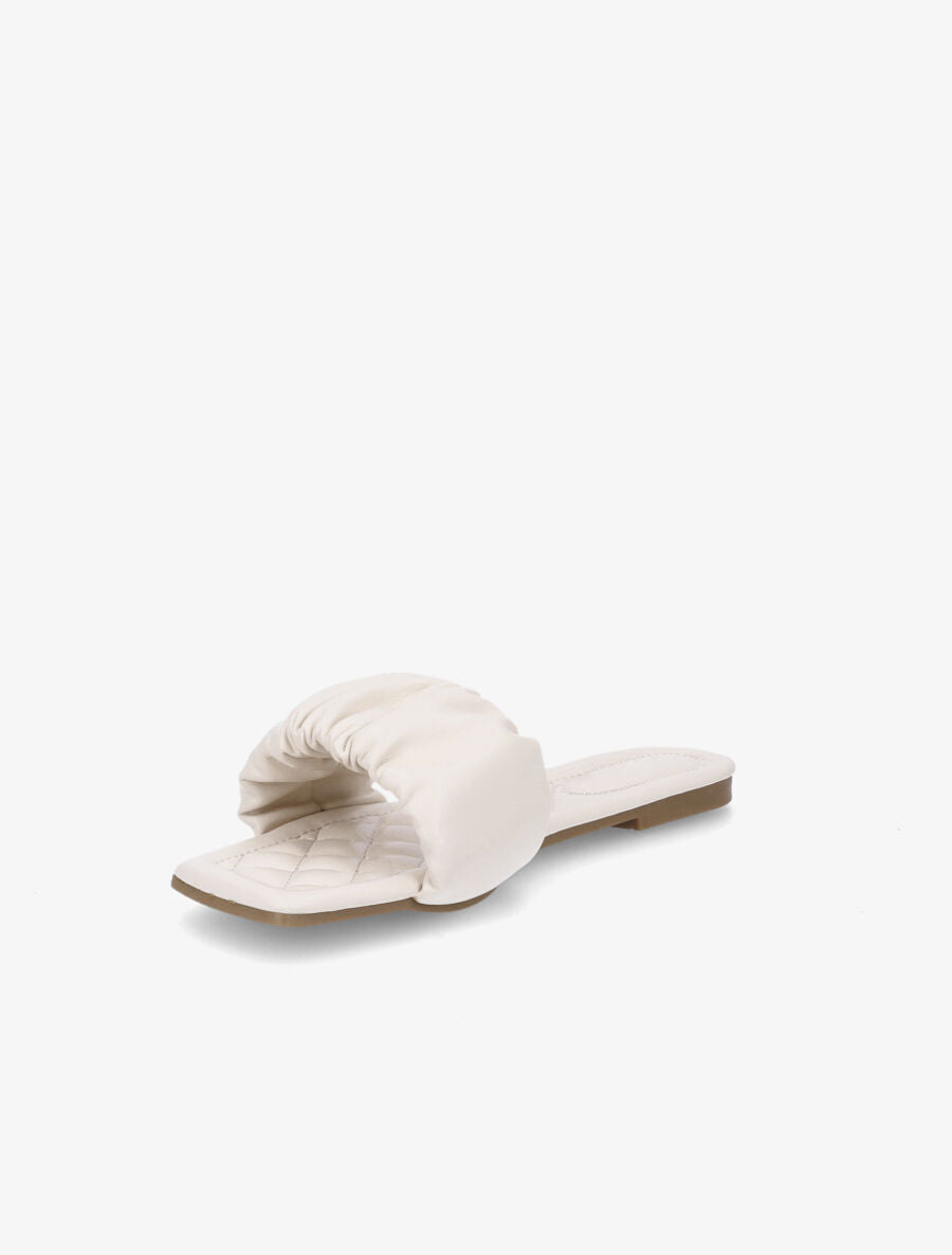 Claquettes froncées en simili - Beige - 3