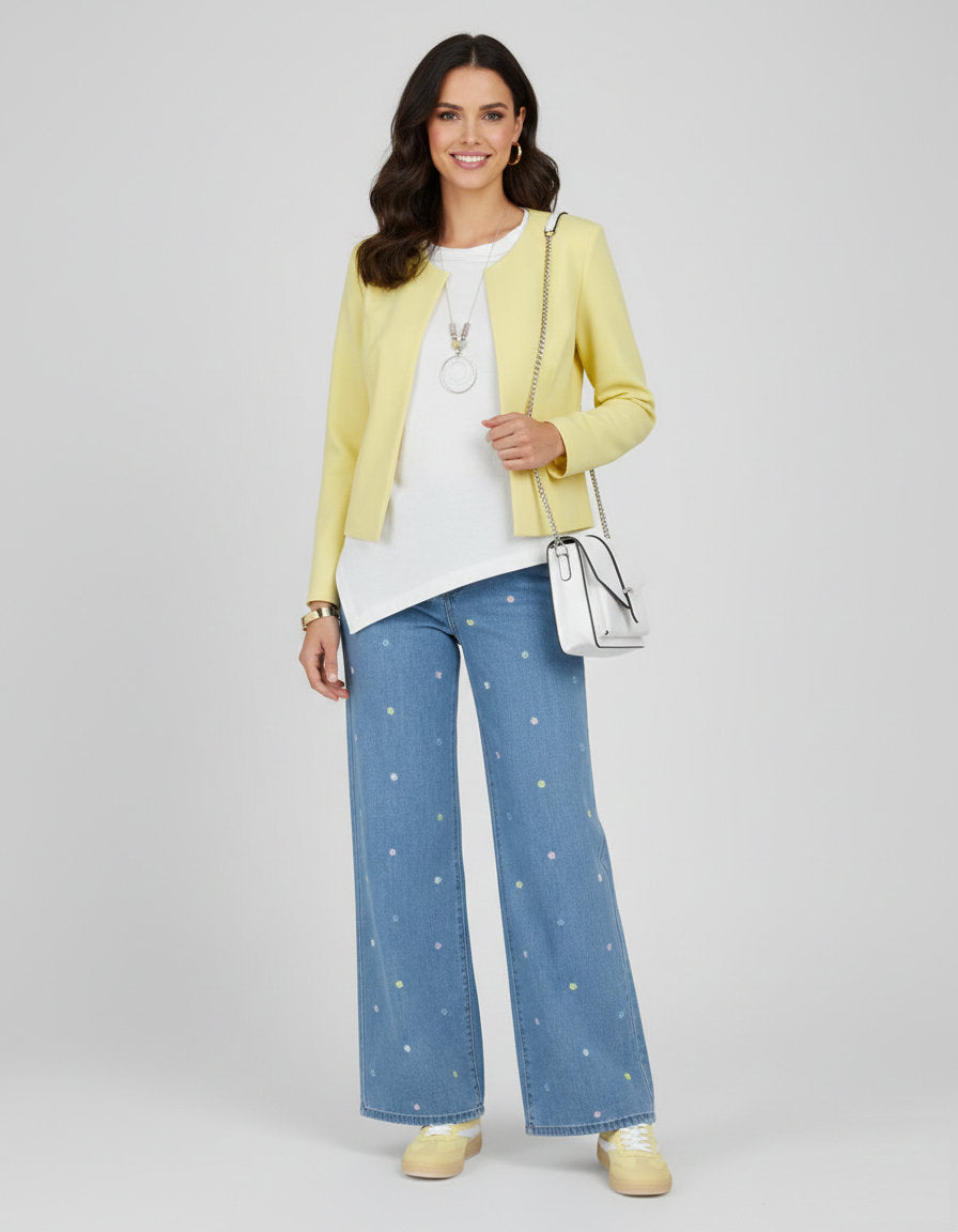 Look Clemencia