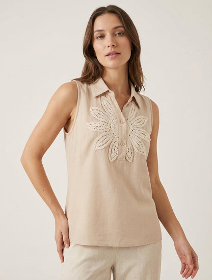 Mouwloze blouse met bloemenborduursel - Beige