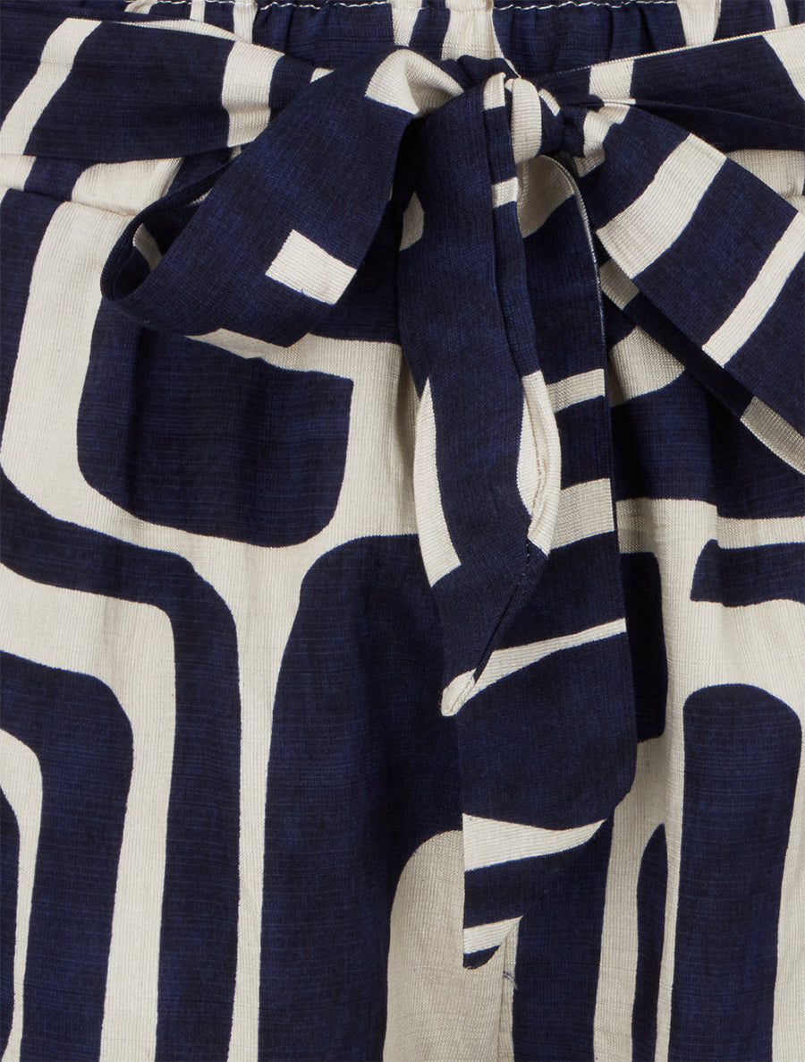 Elastische korte broek met fantasieprint - donkerblauw 