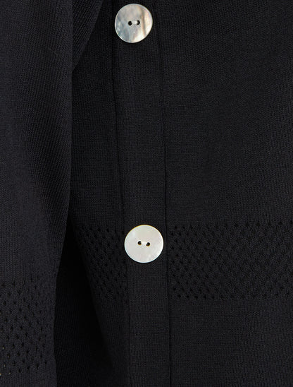 Pull fin à boutons décoratifs - Noir - 3