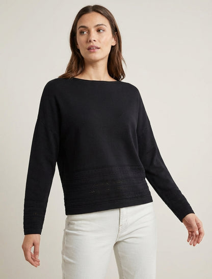 Rechtermouw top met fantasierandjes - Zwart