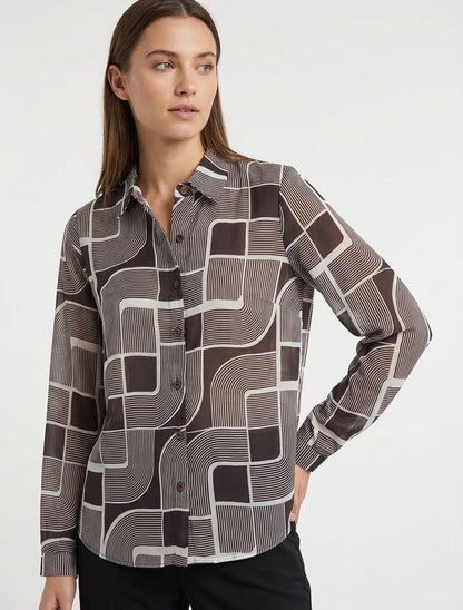 Transparante vloeiende blouse met grafische print - Chocolade