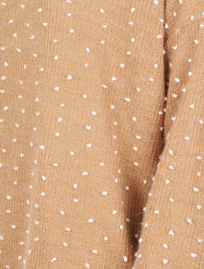 Pull col roulé oversize à plumetis - Camel - 3