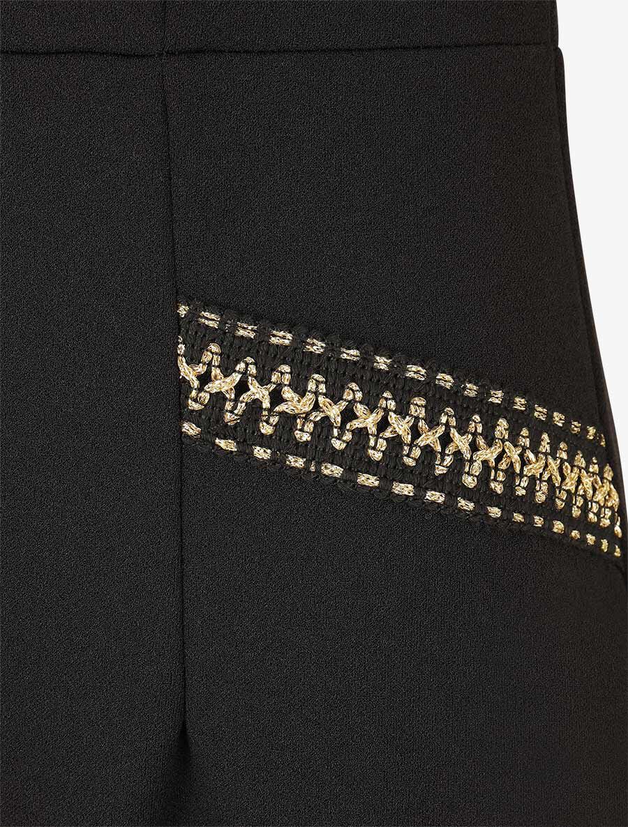 Robe ajustée à broderie dorée - Noir - 3