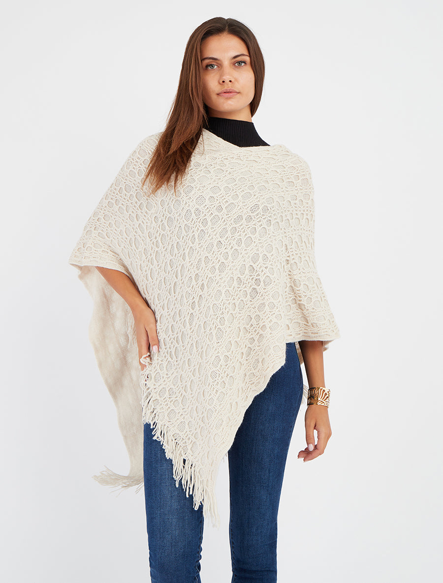Asymmetrische effen poncho met franjes - Beige