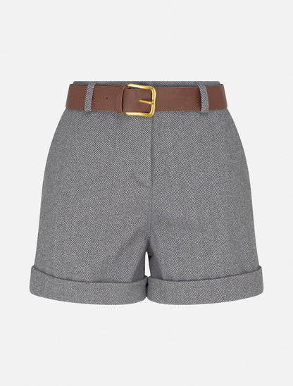 Short met omgeslagen pijpen en chevronprint. - Grijs