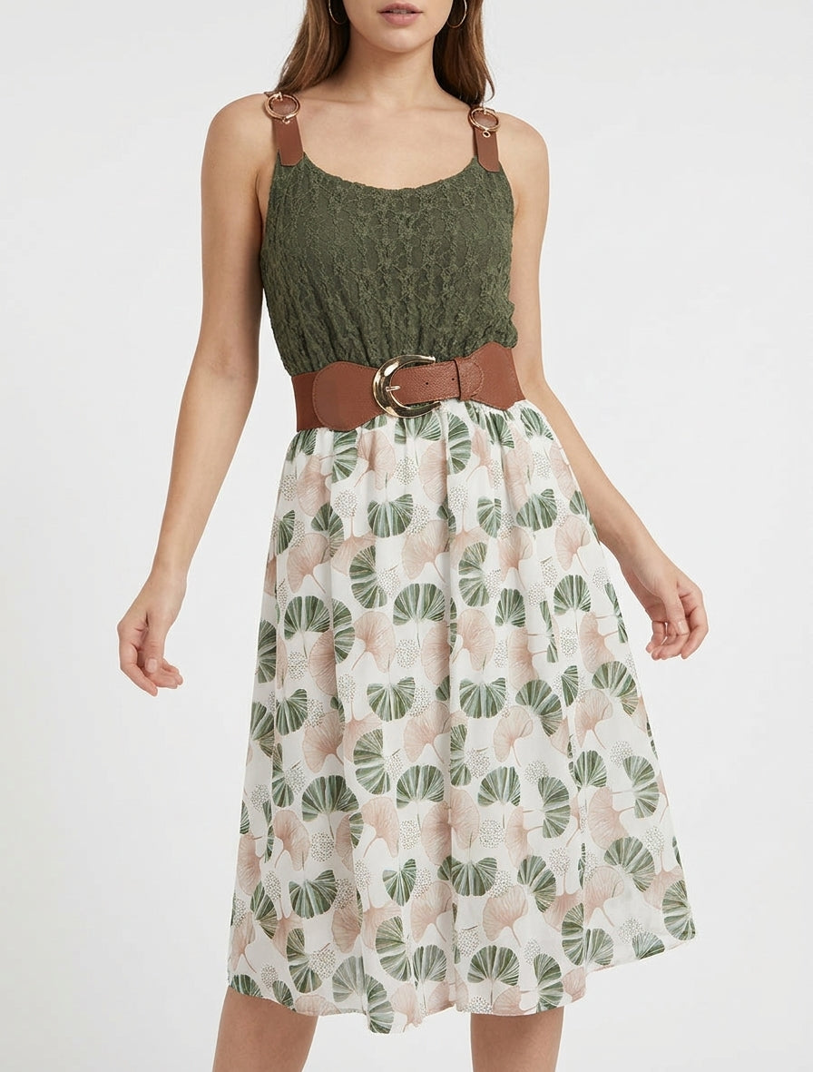 Midi-jurk met ginkgo-print en imitatiebandjes. - Kaki