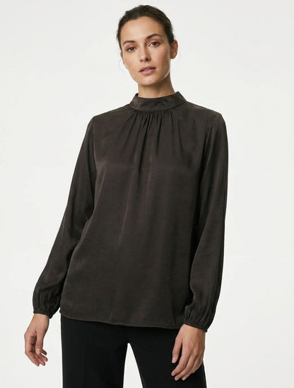 Satijnen blouse met elastische boorden - Bruin