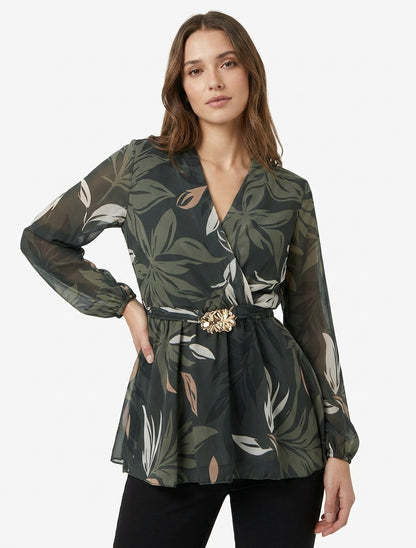Top overslag met bladprint en florale sieraden. - Kaki