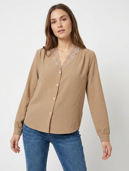 Rechte blouse met V-hals van kant - Donker beige