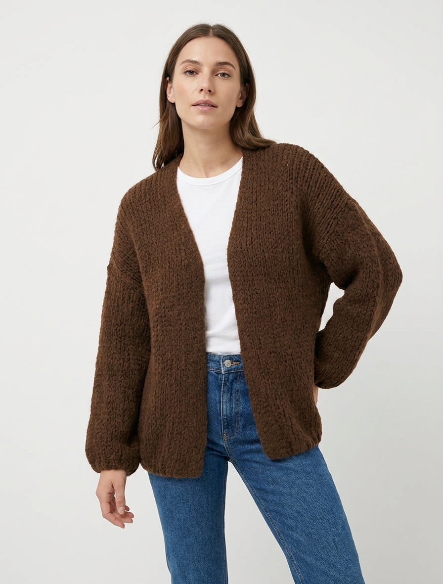 Open vest van grof gebreid materiaal met een ruime snit - Bruin