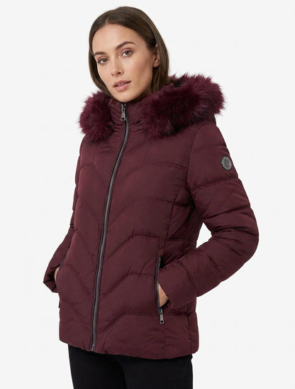 Gewatteerde jas met afneembare capuchon, versierd met bont en strass-patch. - Bordeaux