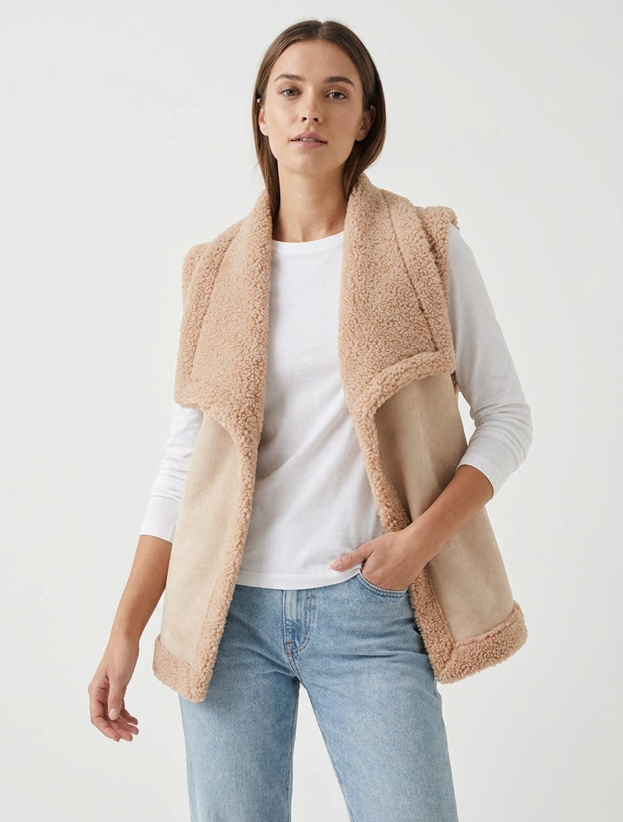 Mouwloos jack met schapeneffect - Beige