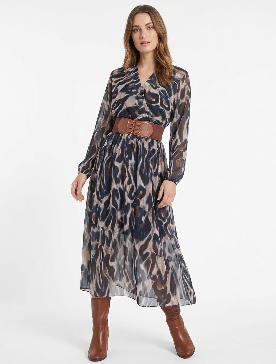 Lange jurk met abstracte print en iriserende strepen - Marine