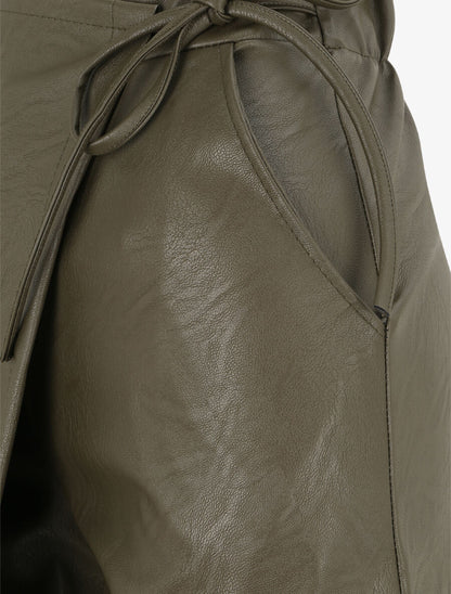Short en simili style portefeuille - Kaki - 3