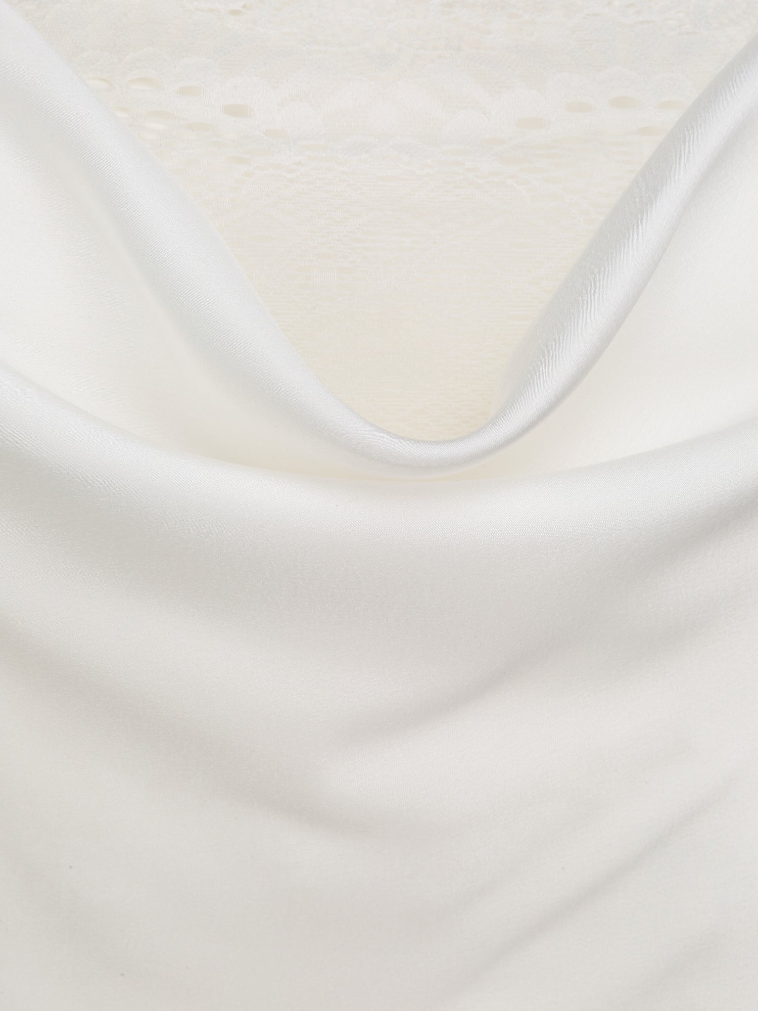 Caraco droit satiné à col bénitier et dentelle - Blanc - 3