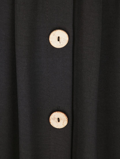Robe longue à boutons stylisés - Noir - 3