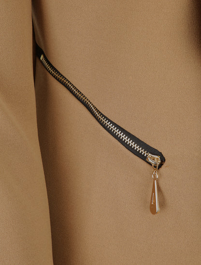 Veste courte à pans biseautés et poches à zip - Beige - 3