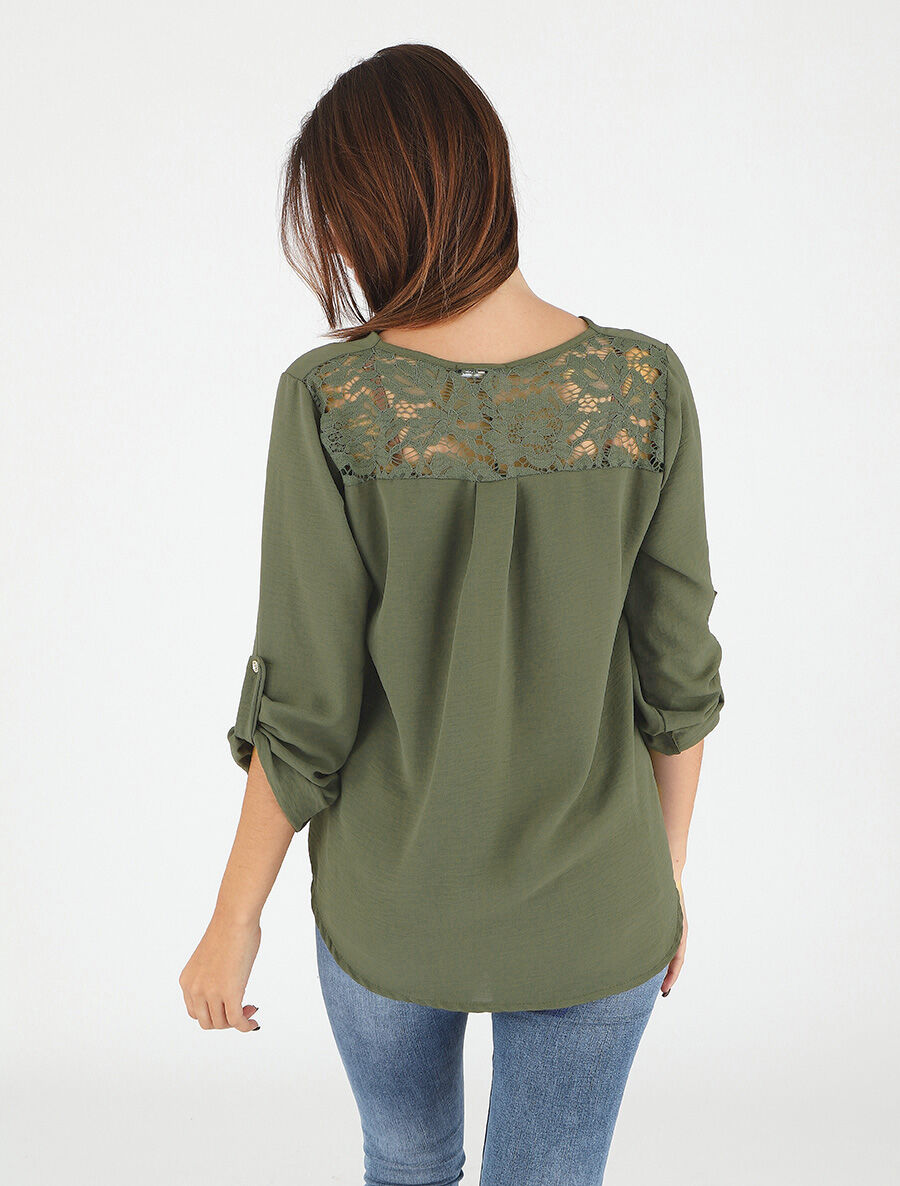 Top droit col V boutonné et dentelle - Kaki - 5