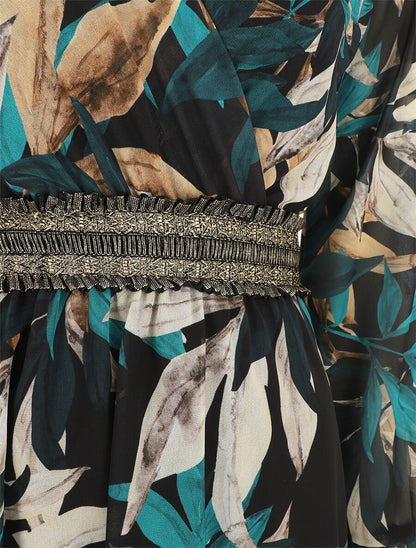 Robe courte évasée motif feuilles - Noir - 3