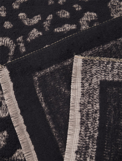 Echarpe molletonnée à motif léopard - Noir - 3