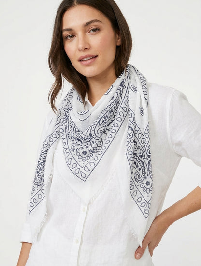 Paisley sjaal met rafelige randen - Wit