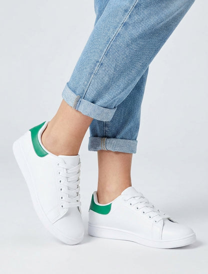 Basis sneakers met contrasterende hielversteviging - Groen