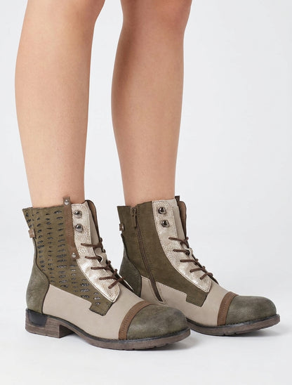 Iridescent veterlaarsjes met perforaties - Kaki