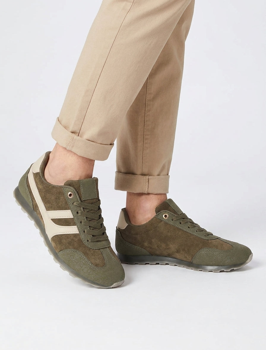 Effen sneakers van suèdine - Kaki