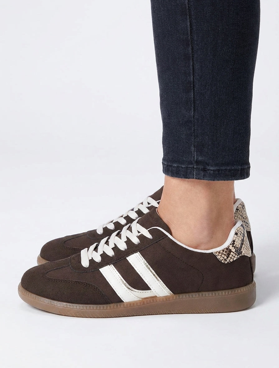 Sneakers in nubucklook met contrasterende banden - Bruin