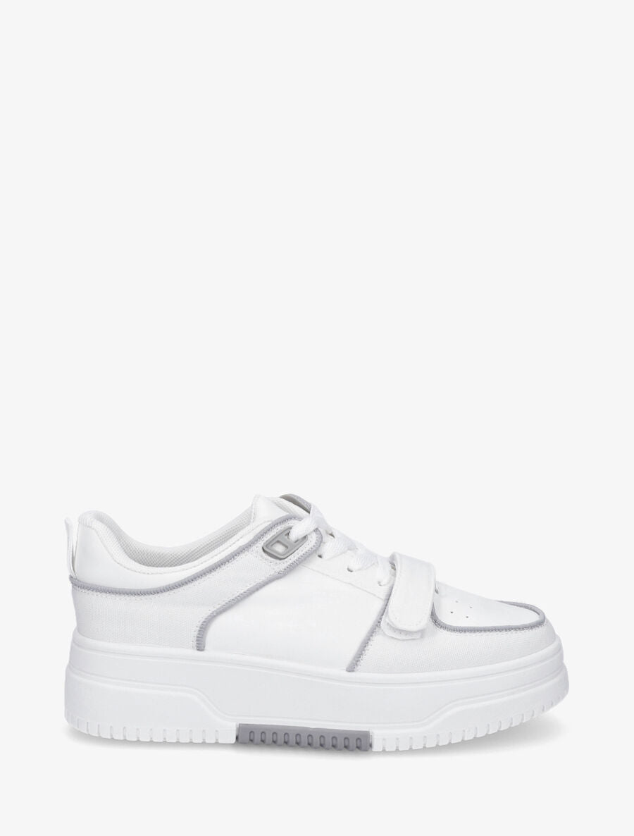 Baskets bi-matière à lacets et scratch - Blanc - 1