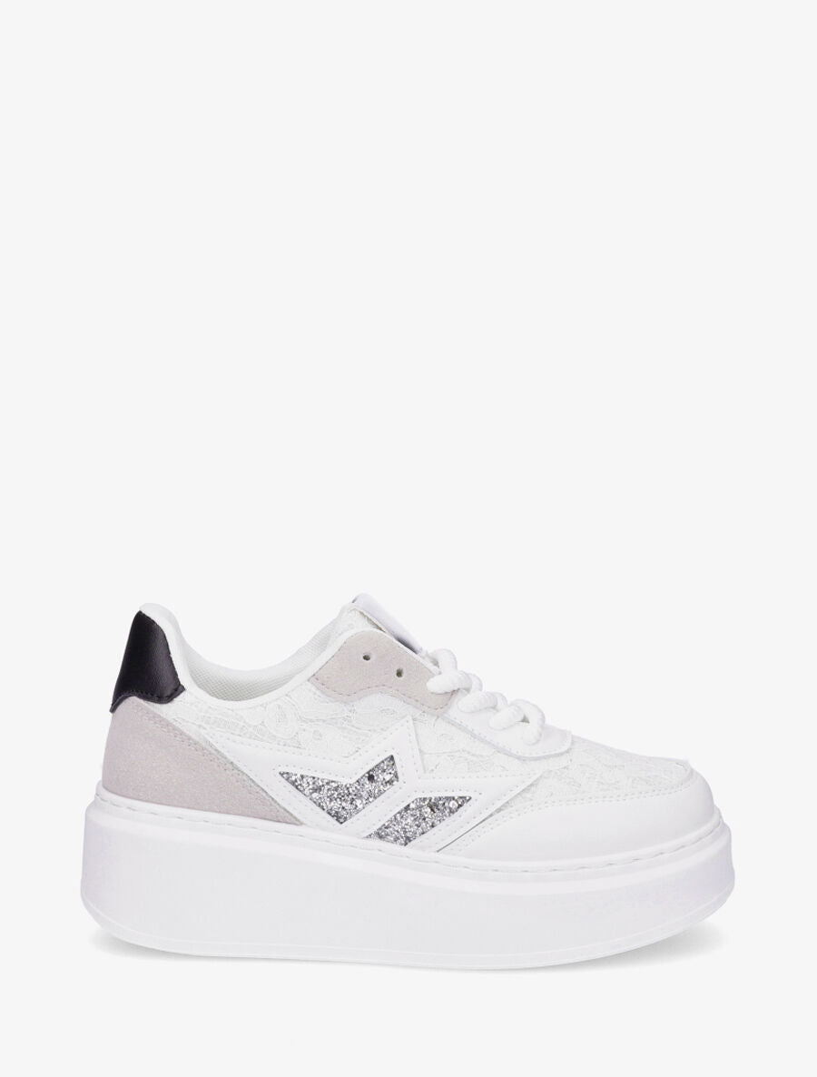 Sneakers en simili à détail dentelle et sequins - Blanc - 1