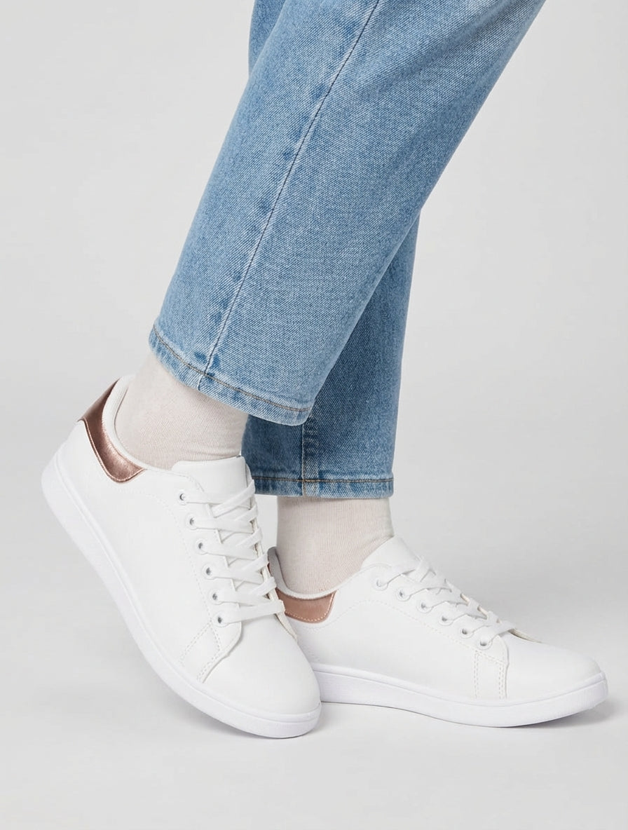 Klassieke sneakers van imitatieleer - Roségoud