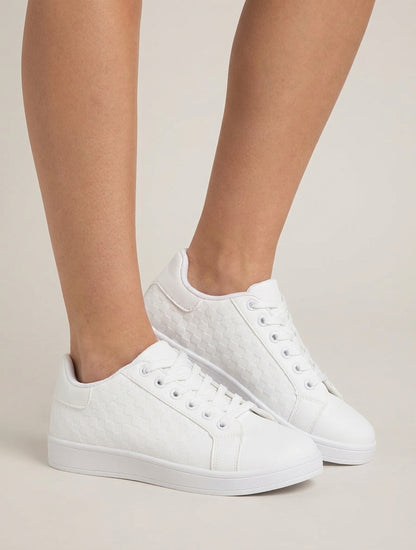 Schoenen van imitatieleer met ruitjesmotief - Wit