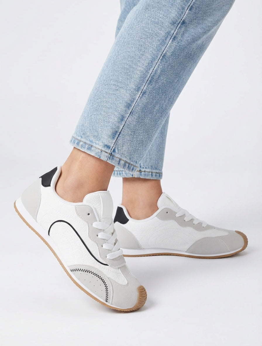Sneakers met nubuck-effect textuur. - Wit