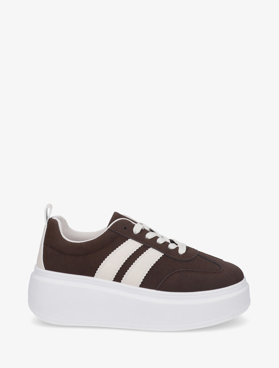Baskets effet nubuck à bandes - Marron - 1